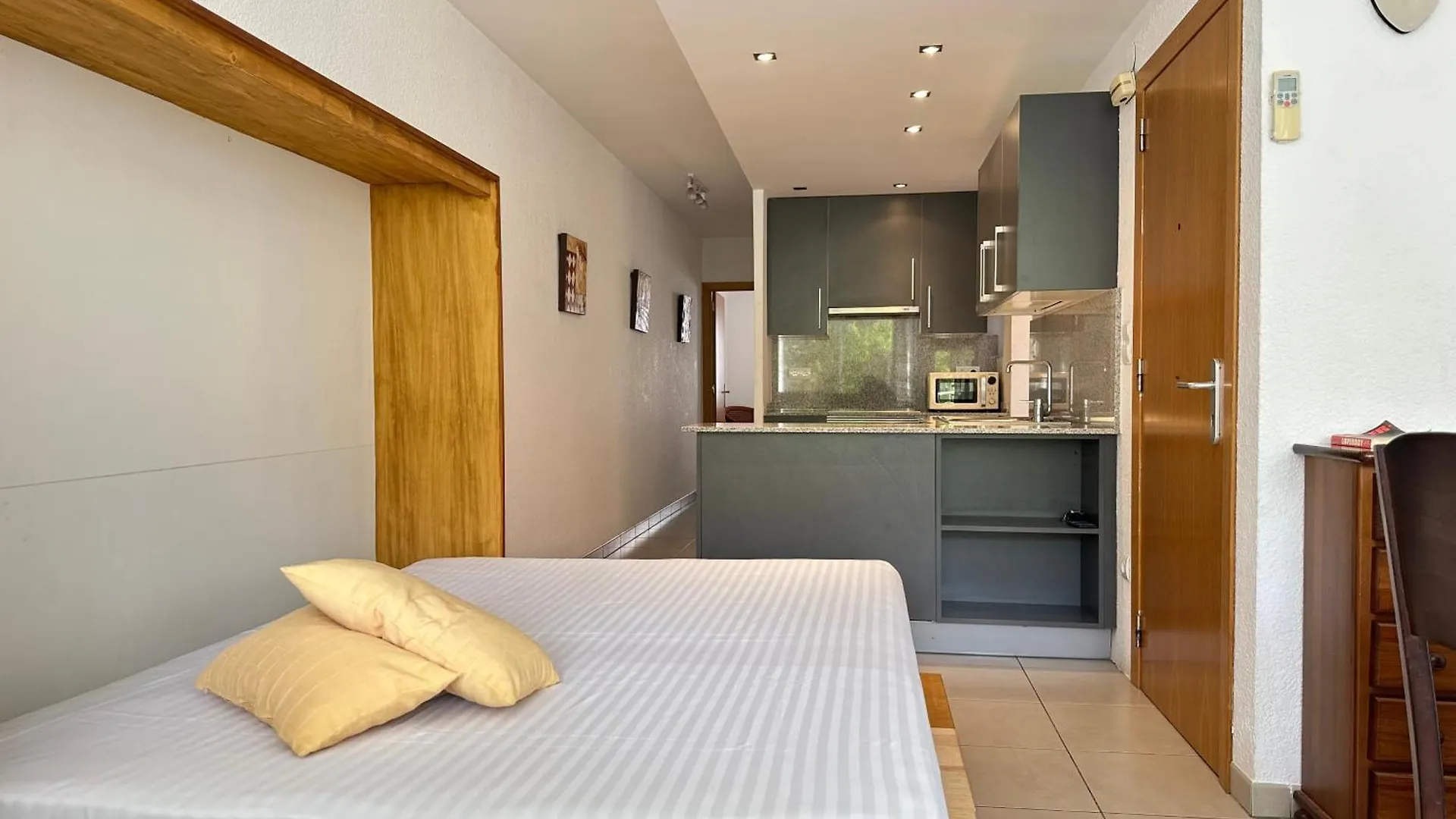 Apartmán Agi Riera La Cuana Roses 0*,  Španělsko